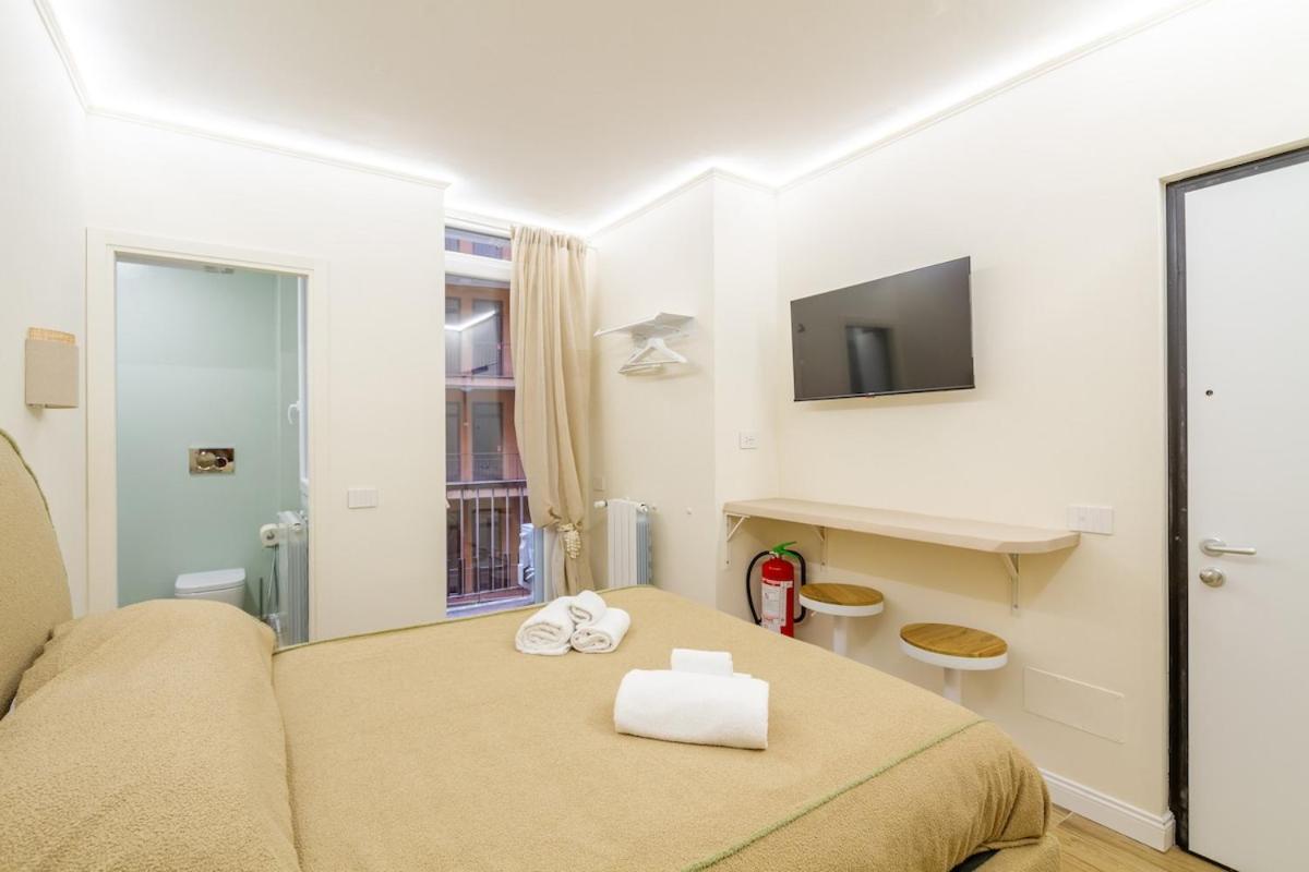 Petite - Design & Comfort * Mailand